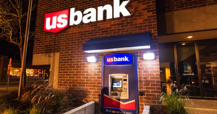 Picture of U.S. Bancorp branch with an ATM outlet