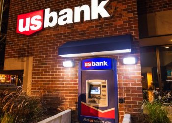 Picture of U.S. Bancorp branch with an ATM outlet