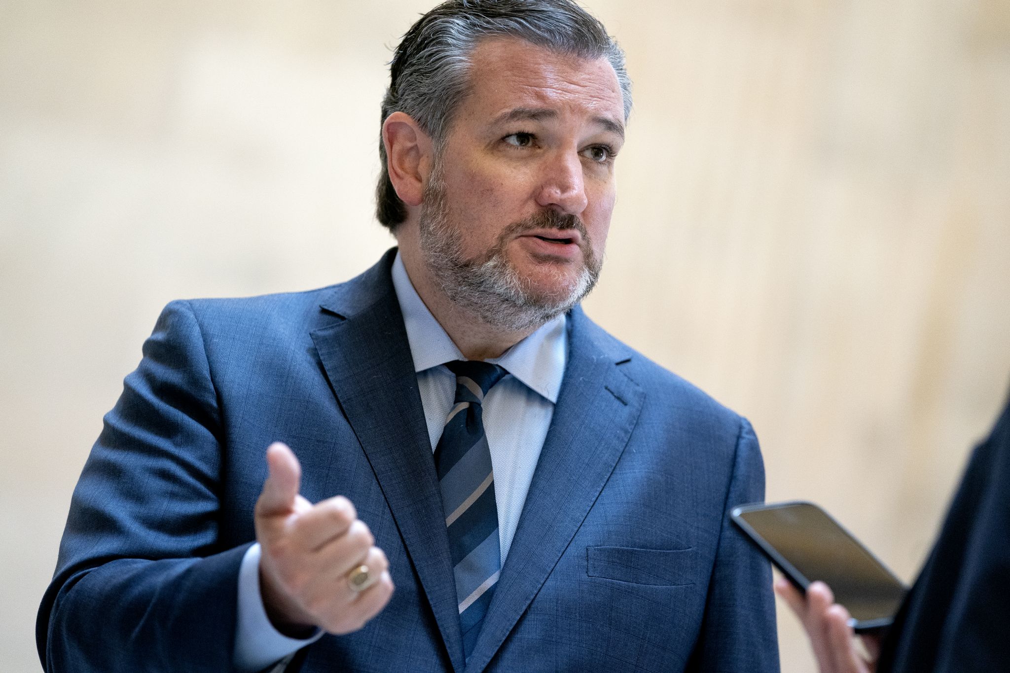 Only In Crypto: Ted Cruz Cosigns Argument That Bitcoin Miners Are Fixing Texas Electric Grid