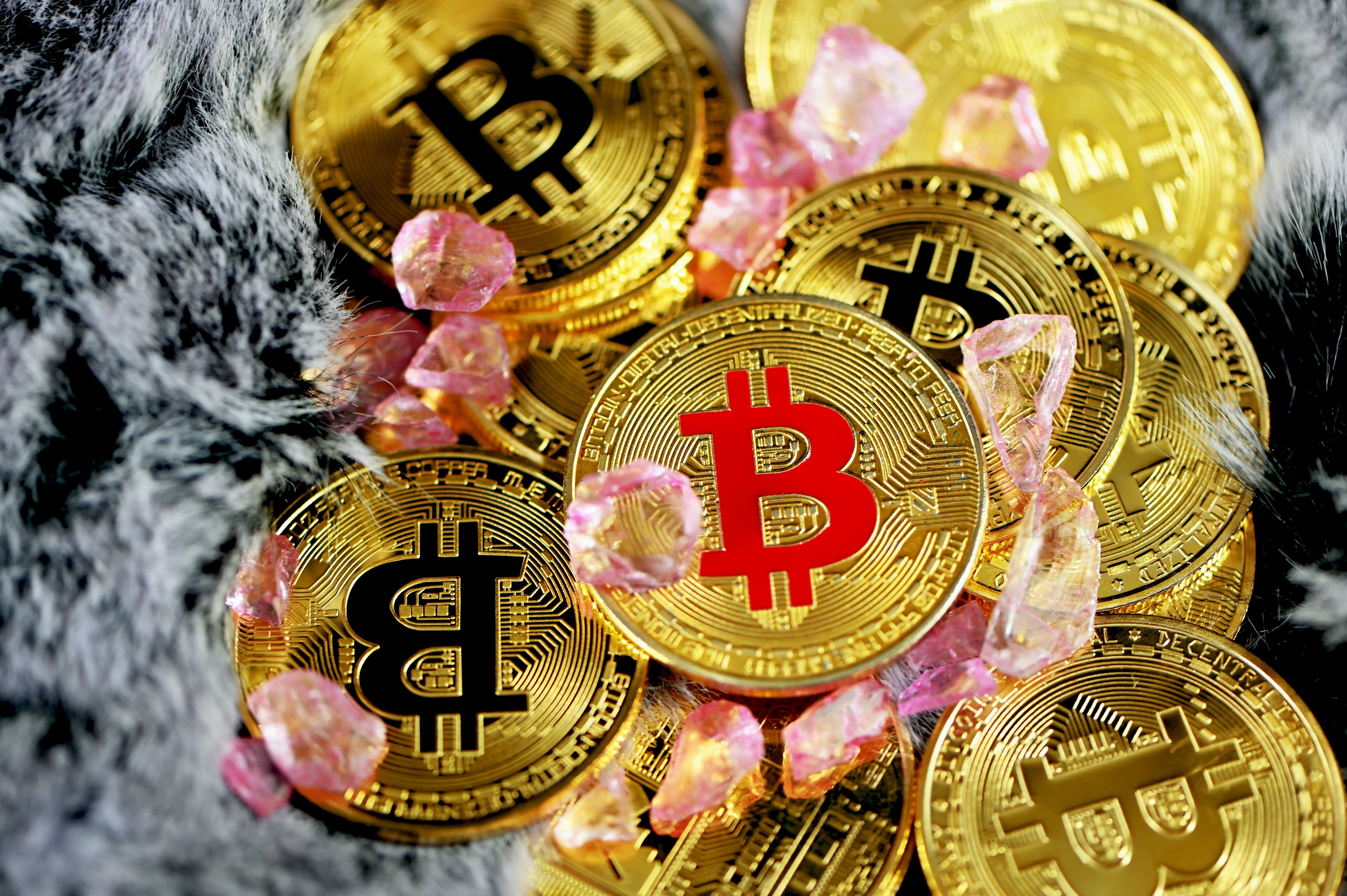 Bitcoin Miners Show Diamond Hands As Reserves Reach Year High