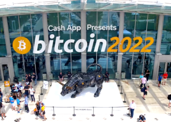 Bitcoin 2022, aerial view of the conference's entrance