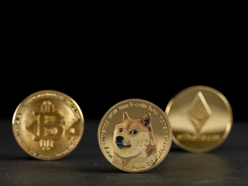 dogecoin and bitcoin