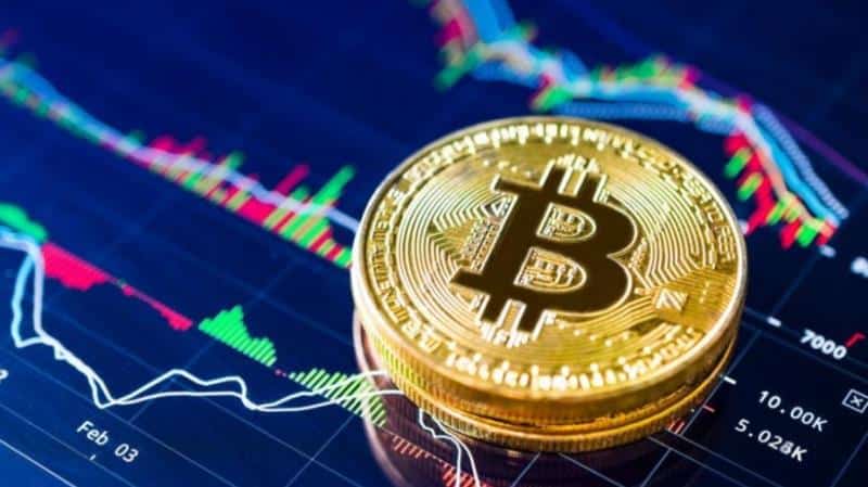 Bitcoin On-Chain Activity Bleeds Despite Hashrate Growth