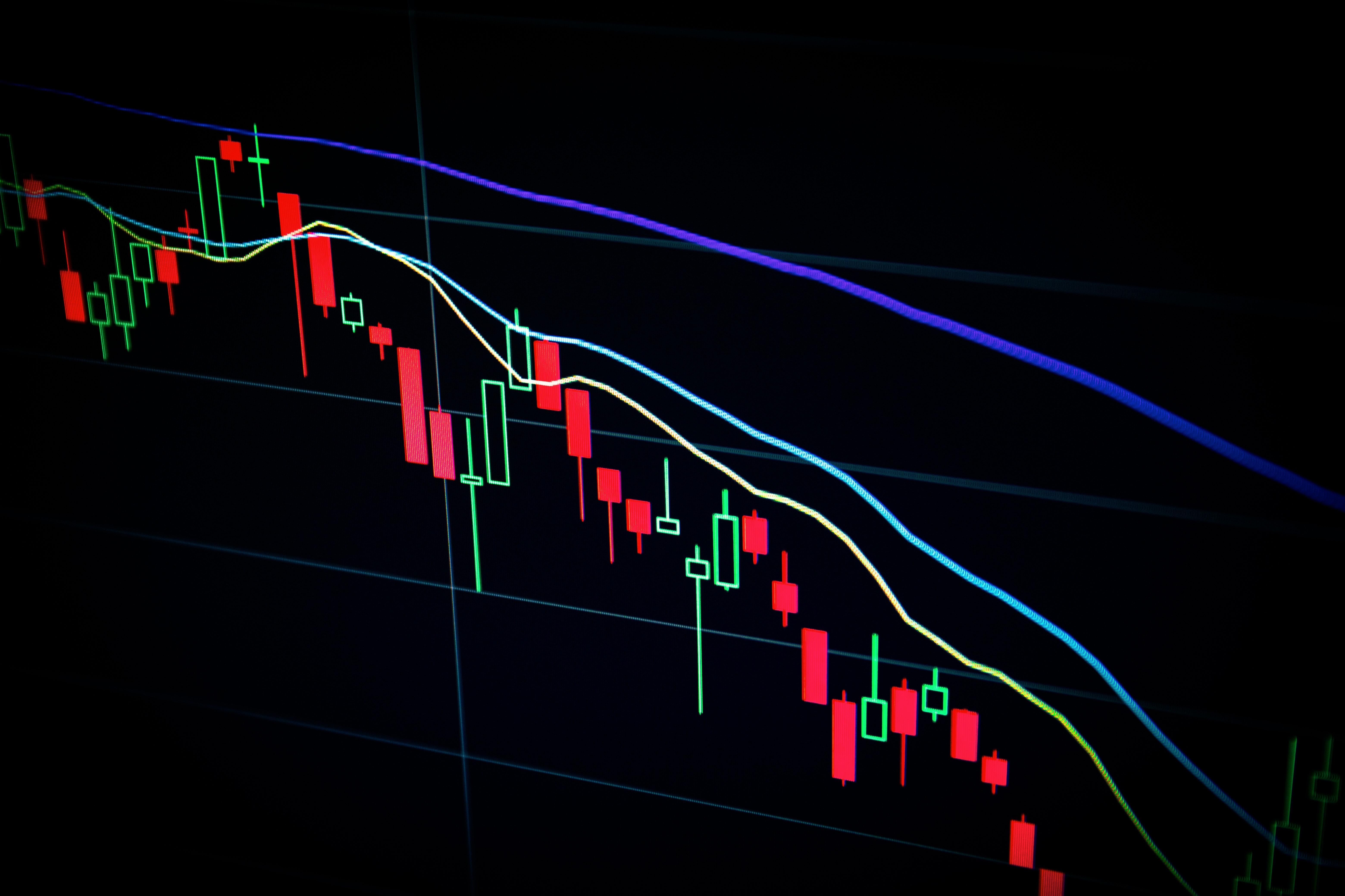 Bitcoin Sinks Below Realized Price, Bear Not Over Yet Afterall?
