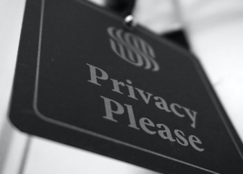 Banking Insider, "Privacy Please" sign