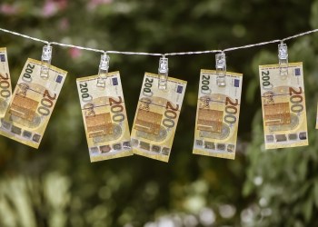 Silvergate, money drying