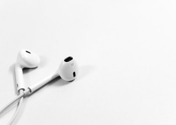 Binance CEO CZ Hosts Twitter Space, Over 500K Listen In