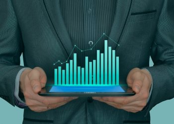 Unlocking Higher APY As A Liquidity Provider Without Relinquishing Governance Powers
