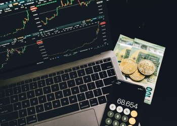 Buy these three Altcoin Gems, Top Crypto Analyst Shawn Vita recommends amid SEC crackdown