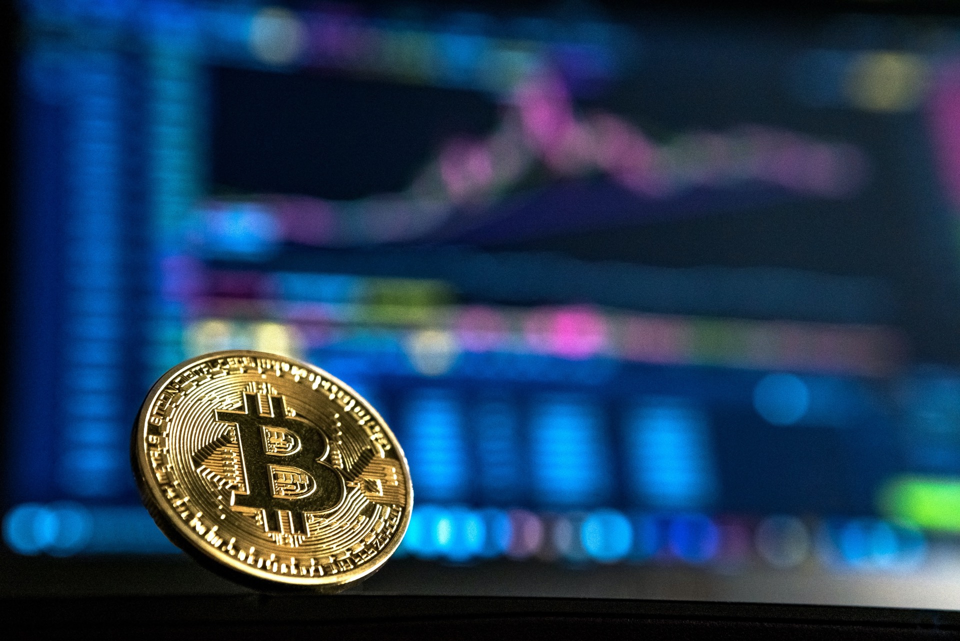 ‘I’m surprised It’s Still This High,’ Says Economist As Bitcoin Dips Below $39,000