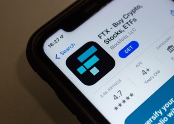 Analysts Bullish on Terra Classic, FTX Token & Nugget Rush For December 2023