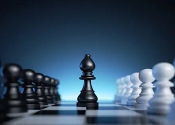 Crypto Giant At Crossroads: Coinbase's High Stakes Game In The Spot Bitcoin ETF Market