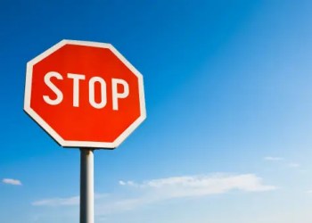 Memecoin Floki Inu Responds To SFC Warning: Suspends Staking In Hong Kong