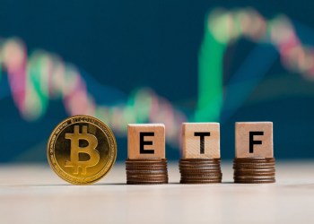 Bitcoin (BTC) Spot ETF Nears Launch: Investors Buzz as Pullix (PLX) Presale Skyrockets