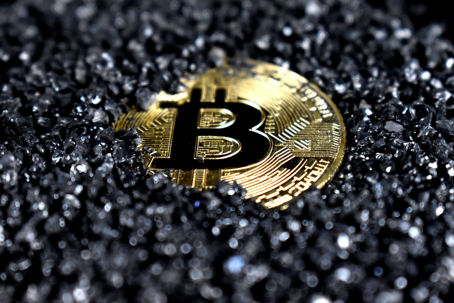 Bitcoin Spot ETFs: Analyst Lists Everything You Need To Know