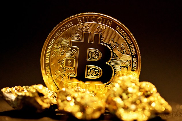 Bitcoin Mining Boom: Inscription & Monetary Transfers Both Hit ATHs