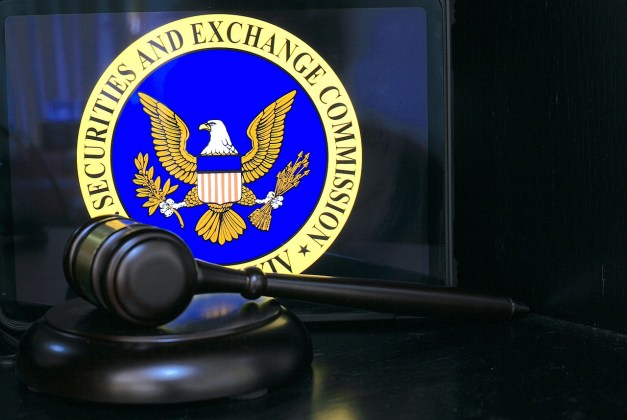 Ethereum In Regulatory Hot Seat: SEC Security Classification Looms