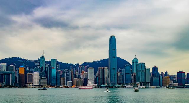 Cathie Wood Cheers Hong Kong’s Crypto And Web3 Push: US Missing The Boat?