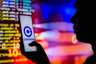 Coinbase Bolsters International Expansion Efforts With Restricted Dealer License In Canada