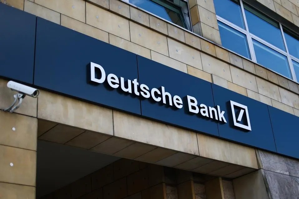 Deutsche Bank Dives Into Crypto: Ethereum Platform Tested To Fight Shrinking Profits
