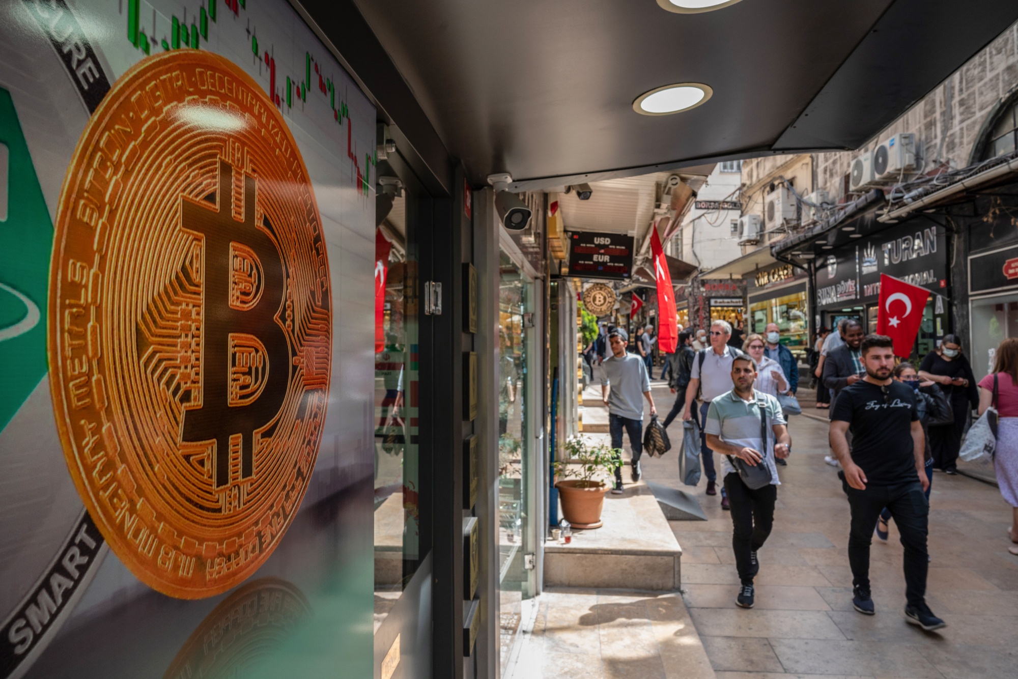 Crypto Craze In Turkey: License Requests Soar Amid Regulatory Changes