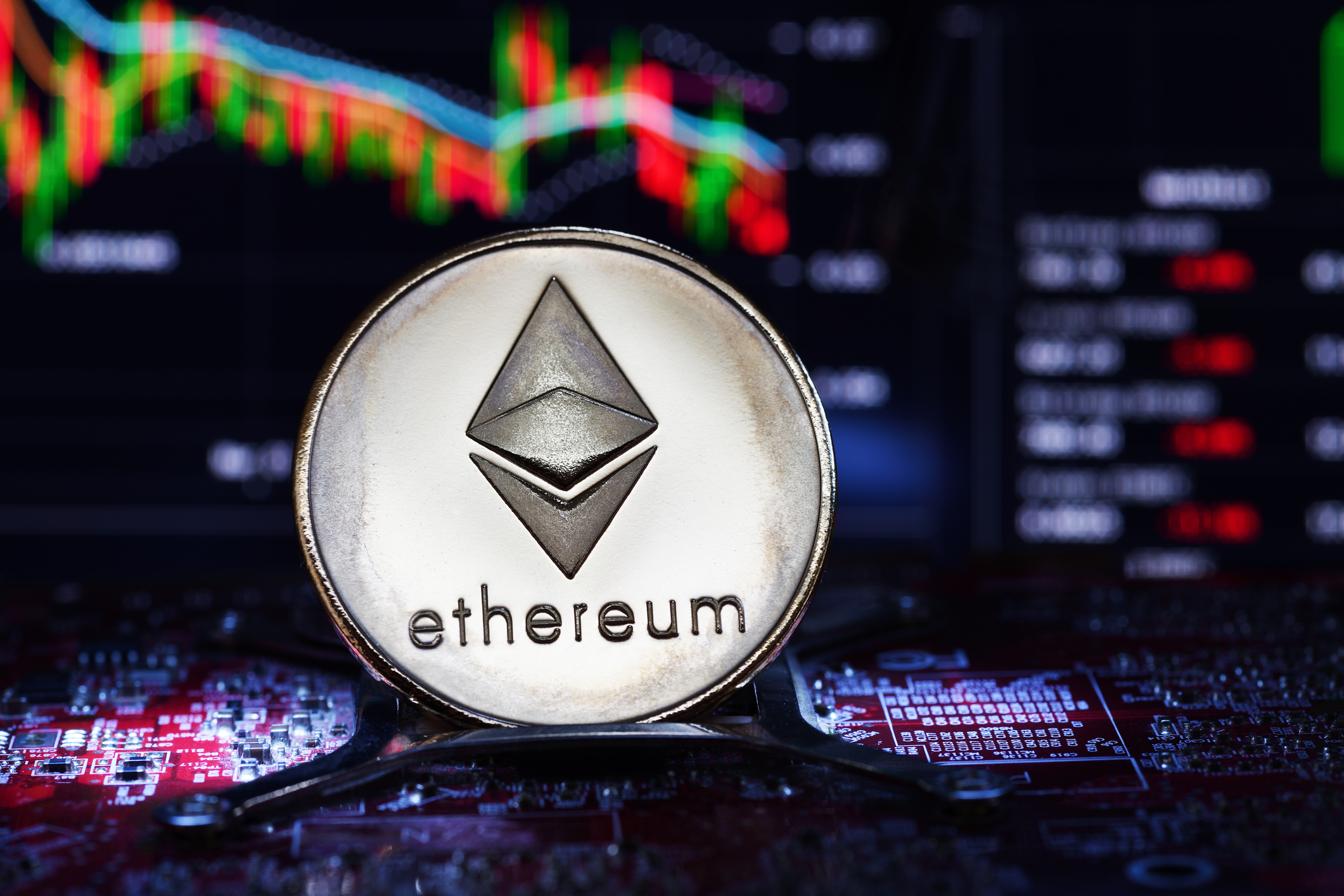 Grayscale ETH ETF Outflows Hit  Billion As Ethereum Price Struggles Below ,000