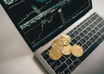 Exploring Money-Making Avenues: Forex Trading and Cryptocurrencies
