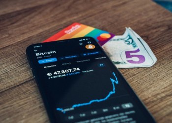 Top 10 Free Bitcoin Cloud Mining Apps for Android & iOS in 2024