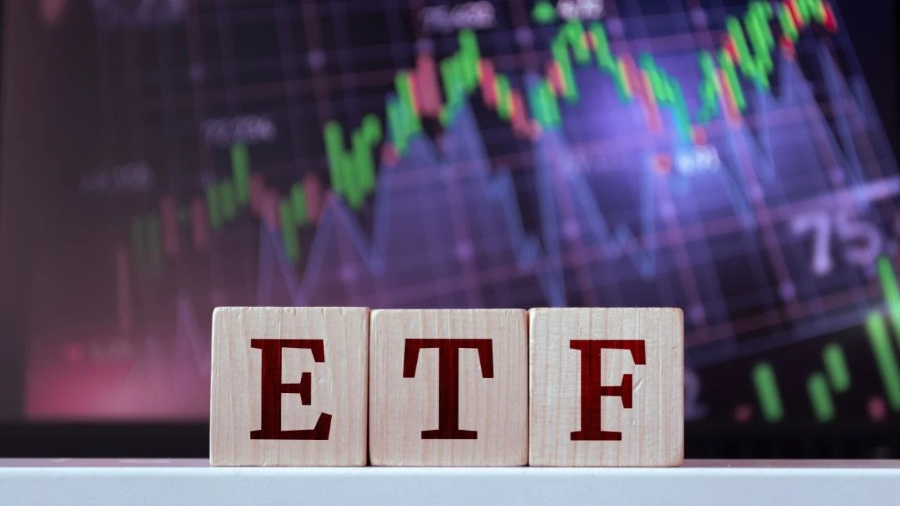 Bitcoin ETFs Raih $66 Juta, Sementara Ether ETFs Perpanjang Tren Positif Lima Hari dengan Arus Masuk $18 Juta