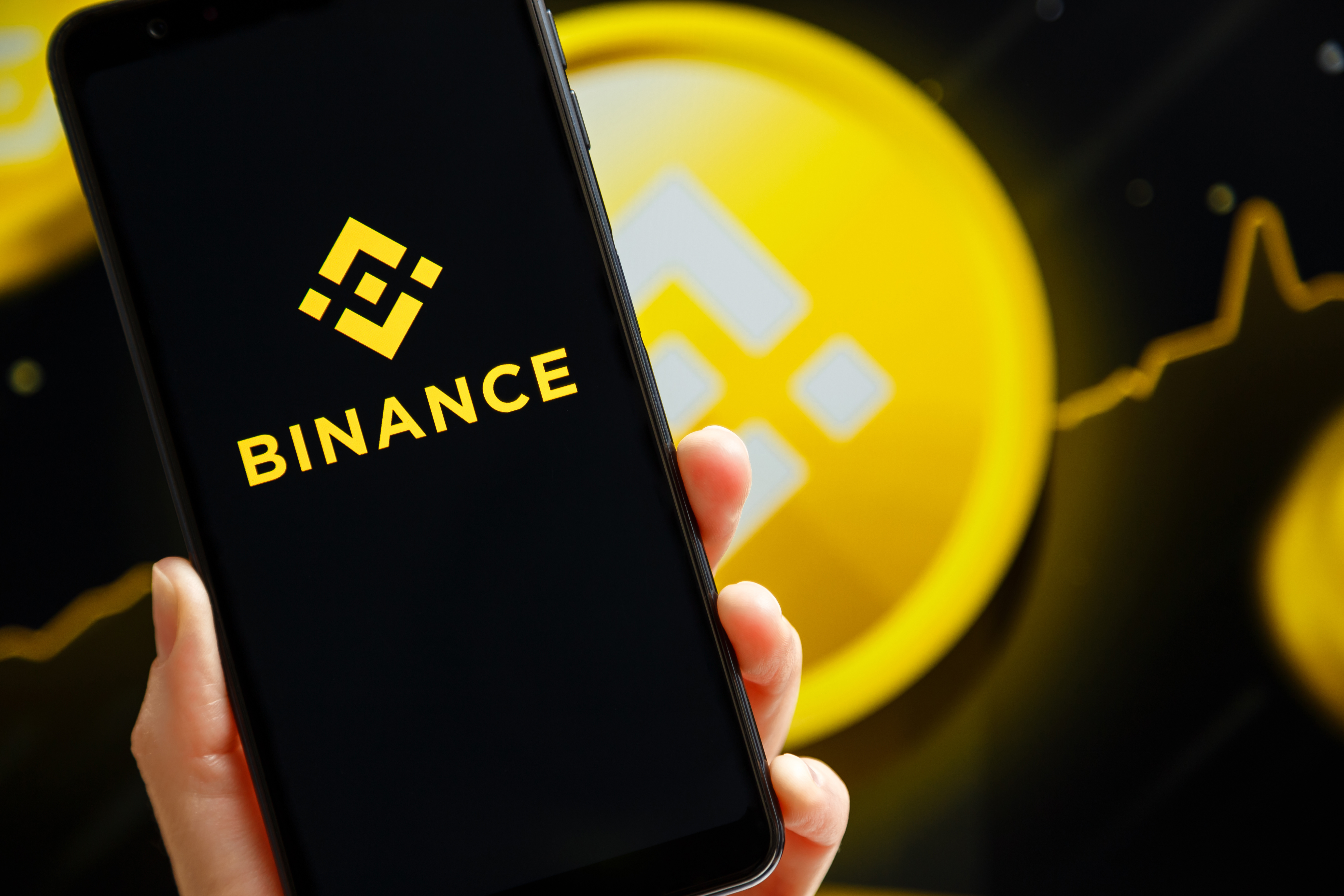 Binance betaalt $283M aan gebruikers - start dit altseason 2025?