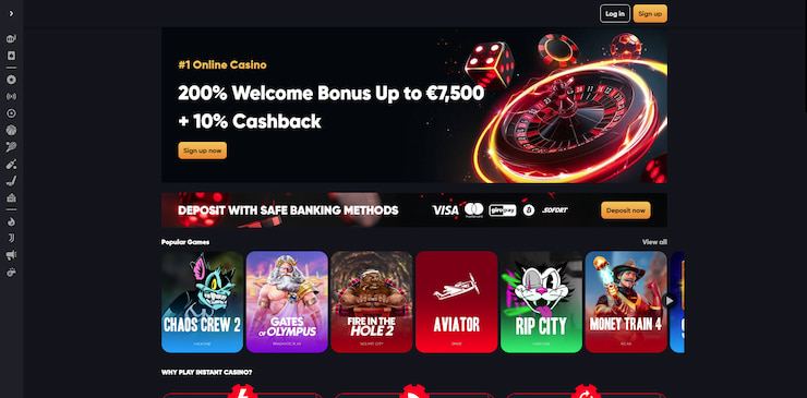 A screenshot of the Instant Casino homepage.