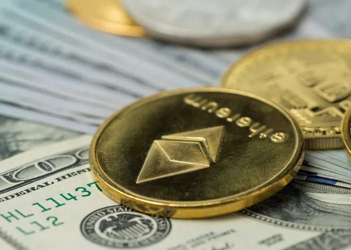 ราคา Ethereum ร่วง 45% พร้อมค่าธรรมเนียมต่ำสุดเป็นประวัติการณ์