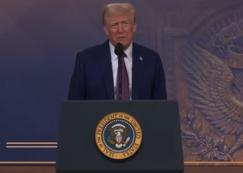 Krypto News: Trump fordert erneut zu sofortiger Zinssenkung auf