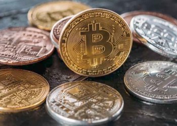 Bitcoin repunta con principales altcoins