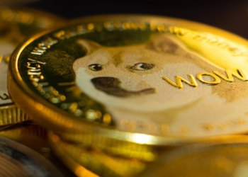 Predpredaj Solaxy priťahuje investorov Dogecoinu túžiacich premeniť 10 000 $ na 1 milión