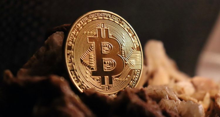 Ar vis dar įmanoma uždirbti iš kriptovaliutų kasybos?