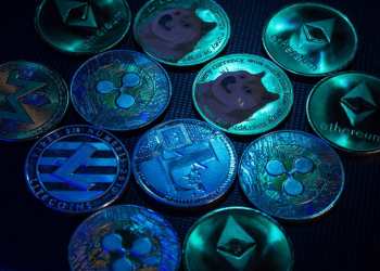 Vedoucí umělá inteligence „Claude“ předpovídá cenu Ethereum, Cardano a XRP do konce roku 2025
