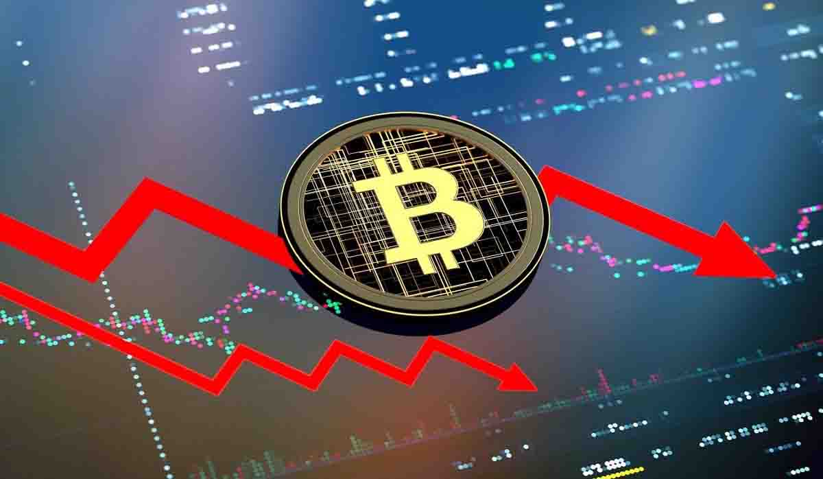 Analista pronostica caída Bitcoin