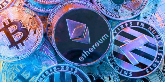 Ethereum scivola sotto i 4.000 USD: le istituzioni accumulano nonostante la correzione