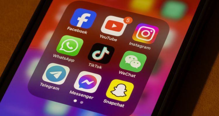 Investuotojų nuotaikos socialinėje medijoje