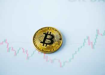 BTC āļāđāļ Breakout! āļāļĨāļēāļāļŦāļļāđāļāļāļļāđāļ āļŦāļāļļāļ Bitcoin āļ§āļīāđāļāļŠāļđāđ $120K