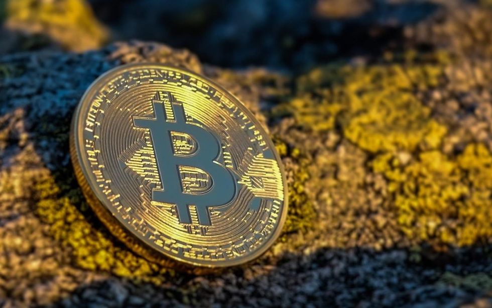 bitcoin token