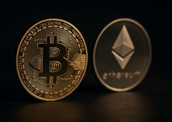 Schiff Advises Ethereum Traders to Sell as Bitcoin Remains King
