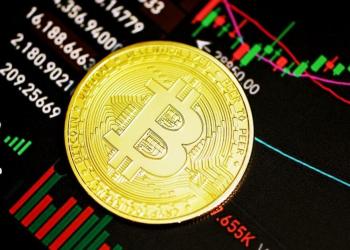 Bitcoin rast in Richtung 92.000 USD, Analysten warnen vor möglichem Mega-Absturz, während Trader auf den nächsten Bullrun hoffen