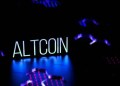 Топ 4 синьо-чип алткойна, които да купиш преди краят на 2025