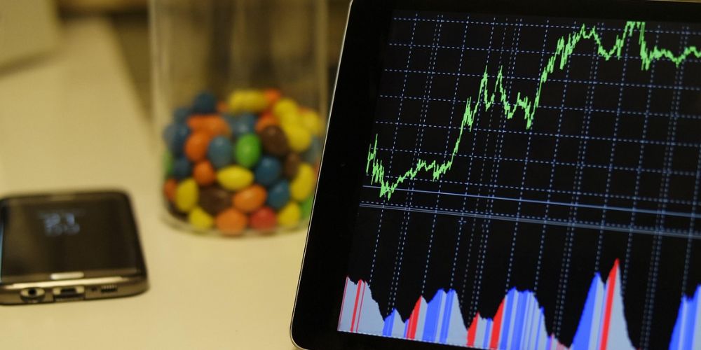 仮想通貨おすすめ：9月前に注目すべき4つの人気アルトコイン