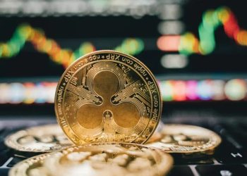 XRP премина ключово ниво — анализаторите твърдят, че Token6900 може да е истинският победител с 1000x