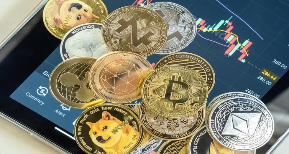 Altcoin rally augusztusban? A történelem szerint akár 10-szeres nyereség is lehetséges