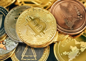 Masz 1000 dolarów? 3 kryptowaluty, które warto kupić i trzymać przez dziesięciolecia