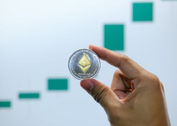 Ethereum kaina pasiruošusi Q4 kriptovaliutų ralio šuoliui po 83 % Q3 augimo